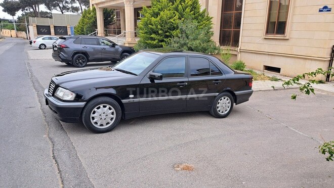 Mercedes C 180 1998, 298,000 km - 1.8 л - Bakı
