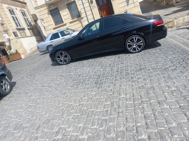 Mercedes E 220 d 2015, 160,000 km - 2.2 l - Bakı
