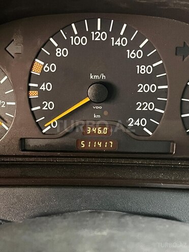 Mercedes E 230 1995, 511,000 km - 2.3 l - Füzuli