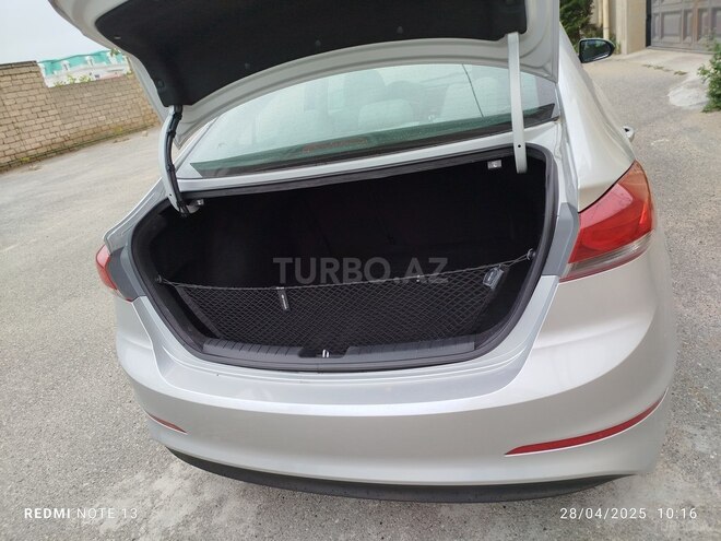 Hyundai Elantra 2016, 140,000 km - 2.0 l - Bakı