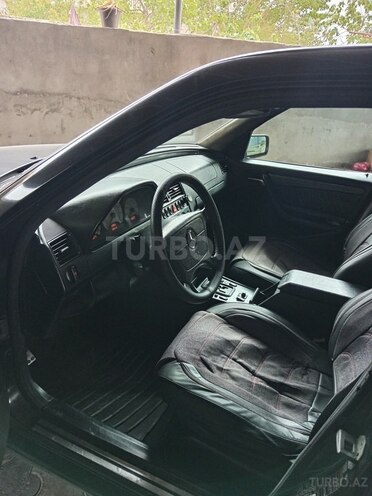 Mercedes C 230 2000, 320,000 km - 2.3 l - Bakı