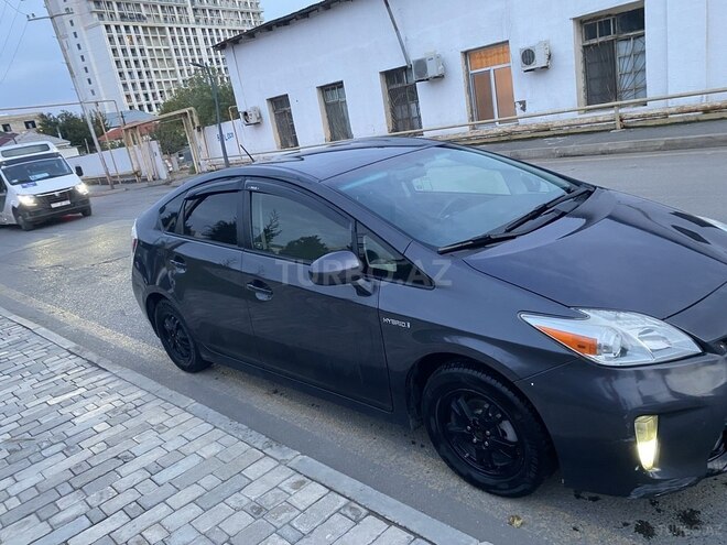 Toyota Prius 2013, 143,000 km - 1.8 l - Bakı