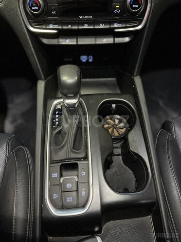 Hyundai Santa Fe 2019, 96,000 km - 2.0 л - Bakı
