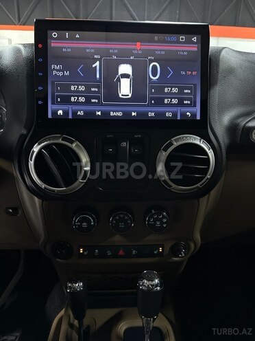 Jeep Wrangler 2017, 69,200 km - 3.6 l - Bakı