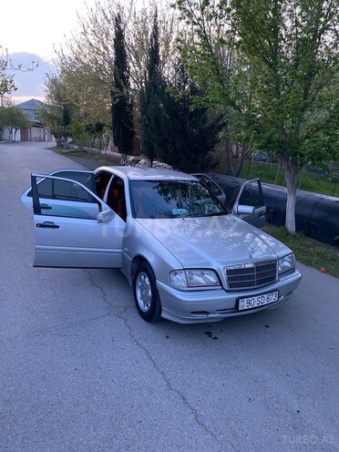 Mercedes C 200 1998, 336,000 km - 2.0 л - Bakı