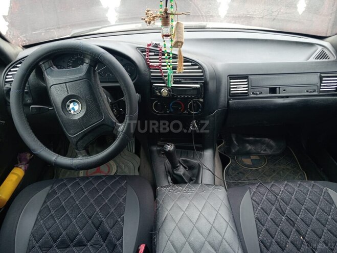 BMW 323 1992, 400,000 km - 2.5 l - Sabirabad