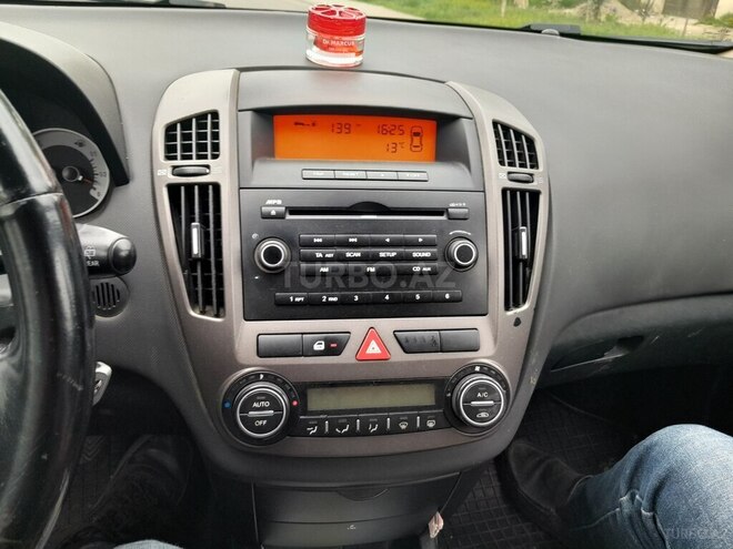 Kia Ceed 2008, 210,000 km - 1.6 л - Göygöl