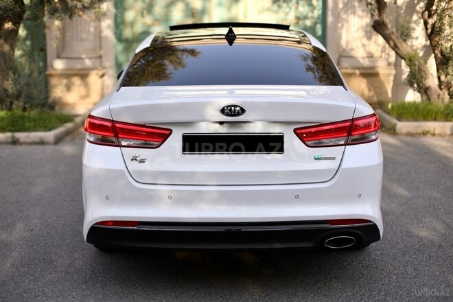 Kia K5 2016, 178,000 km - 1.7 l - Bakı