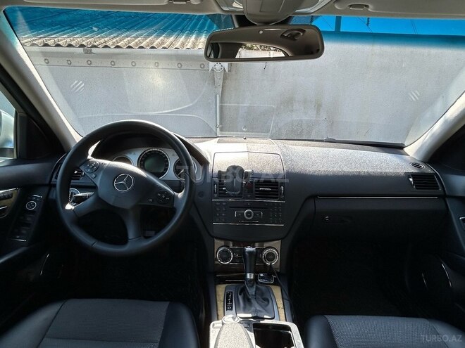 Mercedes C 250 2007, 181,300 km - 2.5 л - Bakı