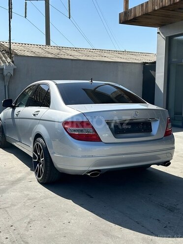 Mercedes C 250 2007, 181,300 km - 2.5 л - Bakı