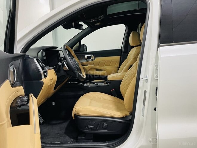 Kia Sorento-12