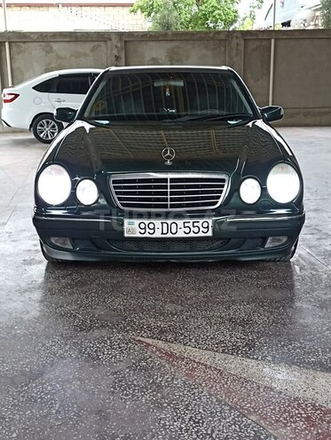 Mercedes E 270 2000, 226,456 km - 2.7 l - Bakı