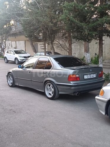BMW 320 1992, 390,000 km - 2.0 л - Bakı