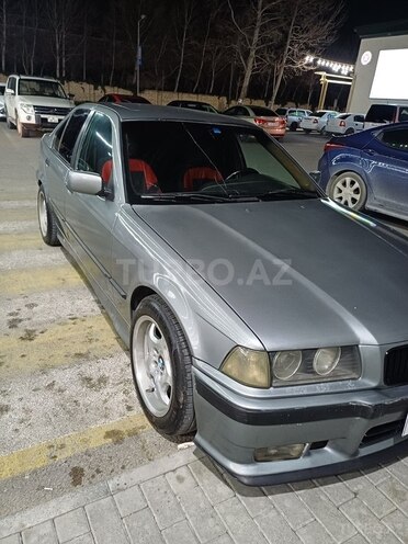 BMW 320 1992, 390,000 km - 2.0 л - Bakı