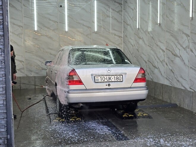 Mercedes C 180 1995, 360,000 km - 1.8 л - Bakı