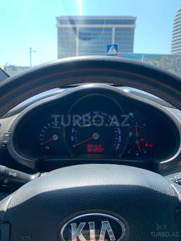 Kia Sportage 2013, 200,000 km - 1.7 l - Bakı