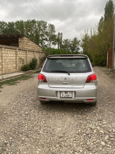 Mitsubishi Airtrek 2002, 297,000 km - 2.0 l - Qusar