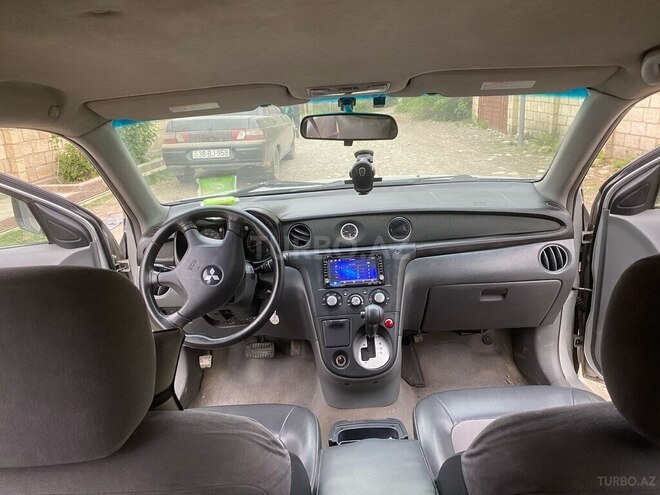 Mitsubishi Airtrek 2002, 297,000 km - 2.0 l - Qusar