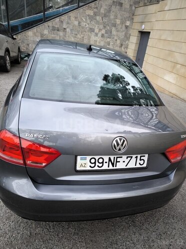 Volkswagen Passat (North America) 2015, 217,000 km - 1.8 l - Bakı
