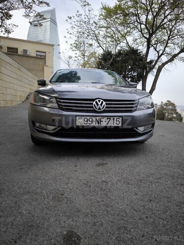 Volkswagen Passat (North America) 2015, 217,000 km - 1.8 l - Bakı