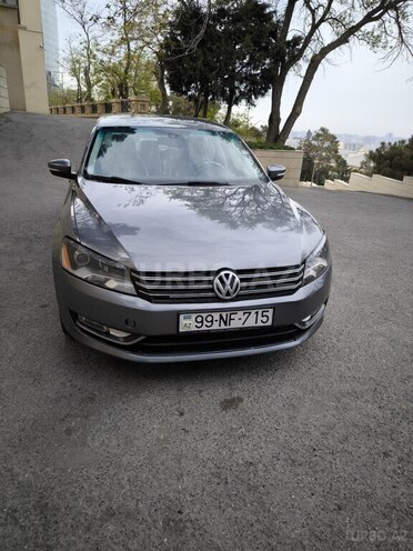 Volkswagen Passat (North America) 2015, 217,000 km - 1.8 l - Bakı