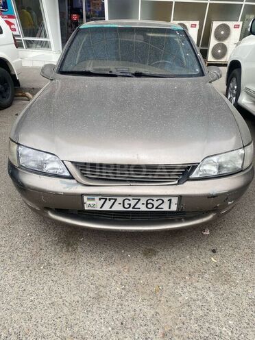 Opel Vectra 1995, 342,000 km - 1.6 l - Bakı