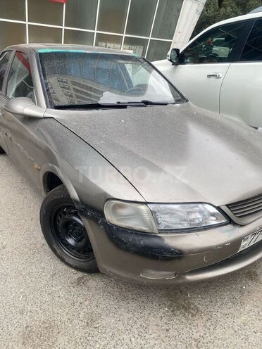 Opel Vectra 1995, 342,000 km - 1.6 l - Bakı