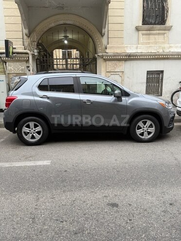 Chevrolet Trax-3