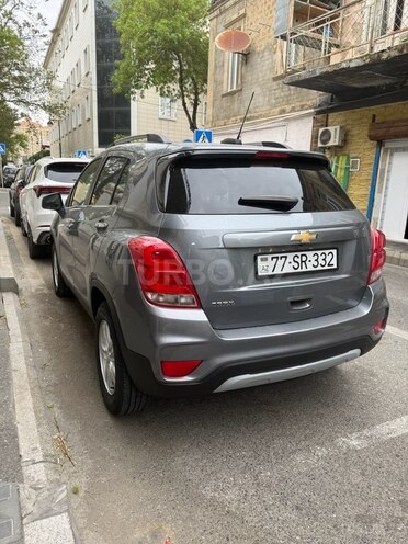 Chevrolet Trax-13