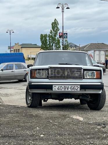 LADA (VAZ) 2107 2009, 72,000 km - 1.6 l - Quba