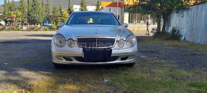 Mercedes E 220 d 2002, 345,423 km - 2.2 l - Zaqatala