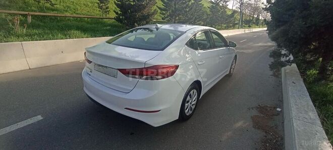 Hyundai Elantra 2016, 93,000 km - 2.0 l - Bakı