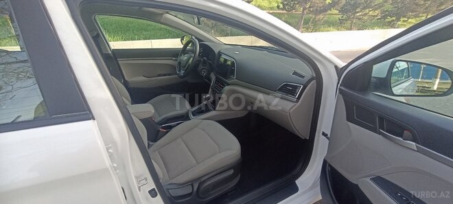 Hyundai Elantra 2016, 93,000 km - 2.0 l - Bakı