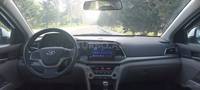 Hyundai Elantra 2016, 93,000 km - 2.0 l - Bakı
