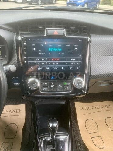 Toyota Corolla Fielder 2018, 116,000 km - 1.5 л - Bakı