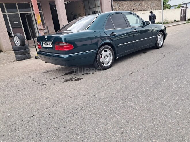 Mercedes C 230 1997, 123,800 km - 2.3 l - Qazax
