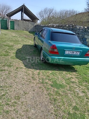 Mercedes C 200 1997, 473,284 km - 2.0 l - Zaqatala