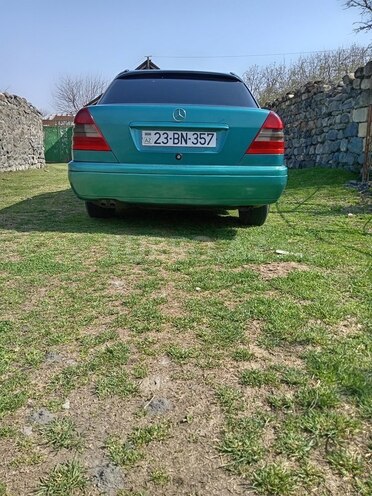 Mercedes C 200 1997, 473,284 km - 2.0 l - Zaqatala