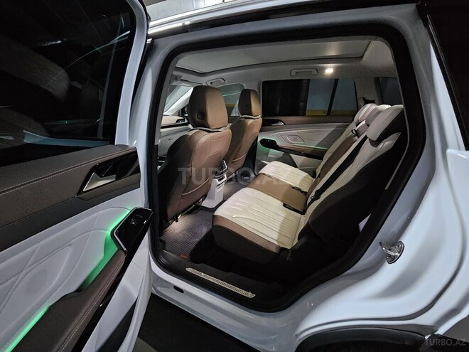 Volkswagen  2023, 37,000 km - 0.0 l - Bakı