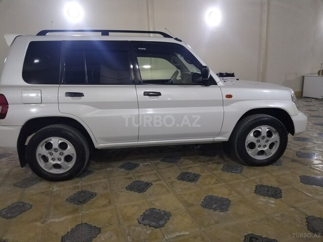 Mitsubishi Pajero io 2000, 250,433 km - 1.8 л - Gəncə