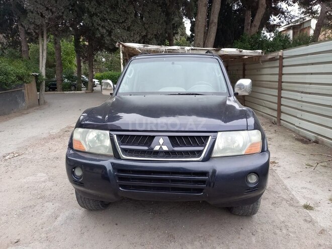 Mitsubishi Pajero 2003, 381,000 km - 3.2 l - Bakı