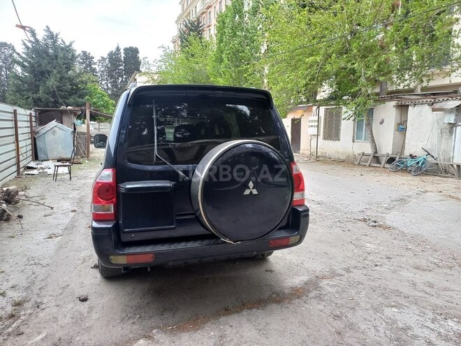 Mitsubishi Pajero 2003, 381,000 km - 3.2 l - Bakı