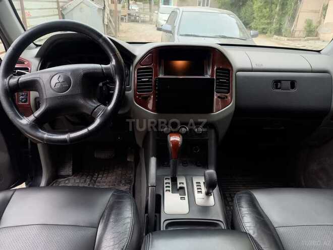 Mitsubishi Pajero 2003, 381,000 km - 3.2 l - Bakı