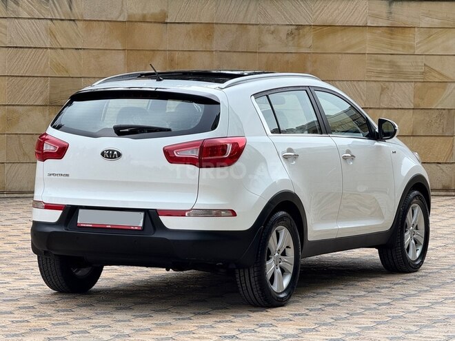 Kia Sportage 2012, 135,000 km - 2.0 l - Gəncə