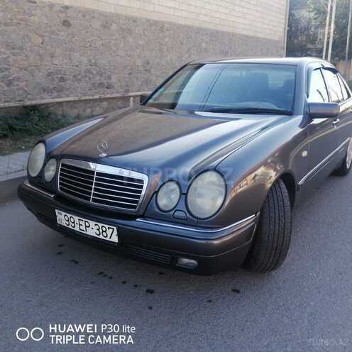Mercedes E 240 1998, 302,068 km - 2.4 l - Şəmkir
