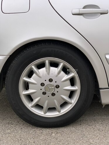 Mercedes E 240 1999, 382,000 km - 2.4 l - Bakı