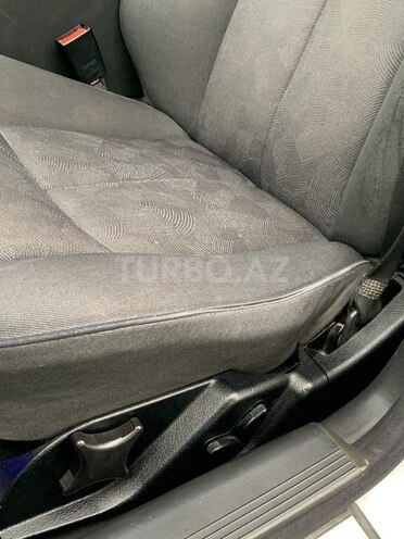 Mercedes E 240 1999, 382,000 km - 2.4 l - Bakı