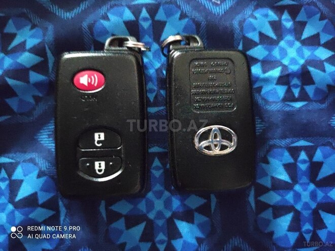Toyota Prius 2012, 222,800 km - 1.8 л - Bakı