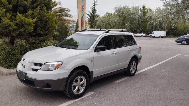Mitsubishi Outlander 2005, 241,788 km - 2.4 l - Sumqayıt