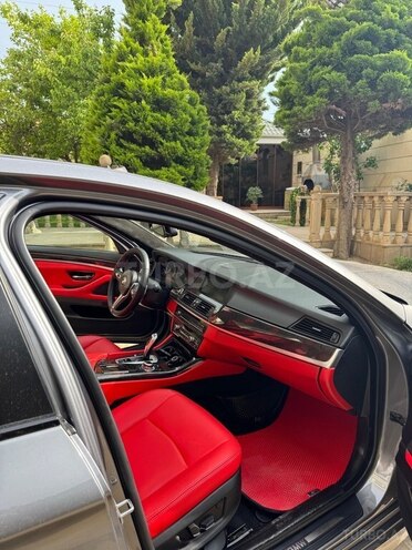 BMW 528 2013, 242,000 km - 2.0 l - Bakı